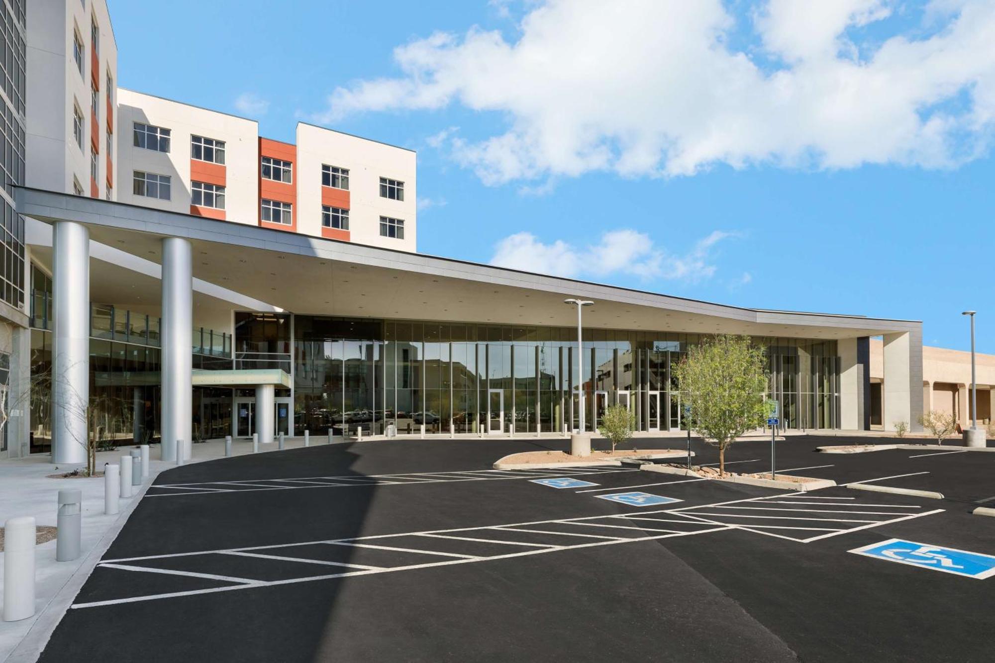 Doubletree By Hilton Tucson Downtown Convention Center Hotel Exterior foto